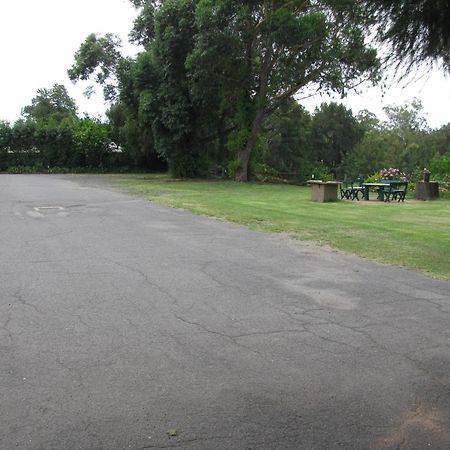 The Wayfarer Motel Muswellbrook Dış mekan fotoğraf